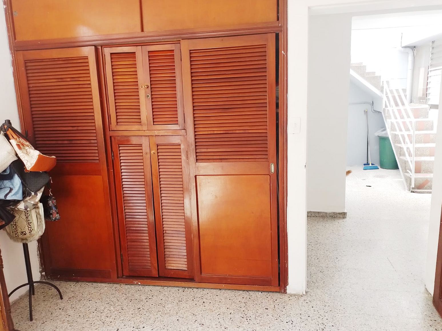 Local en venta en Laureles, Medellín, 300 m² · foto 16 de 20