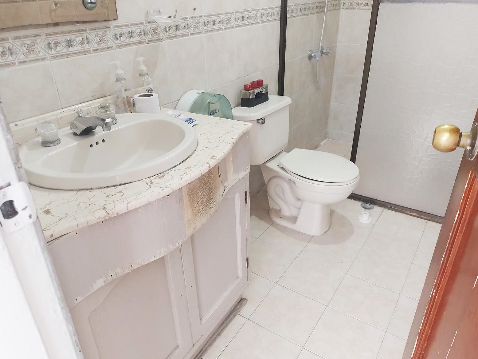 Local en venta en Laureles, Medellín, 300 m² · foto 18 de 20