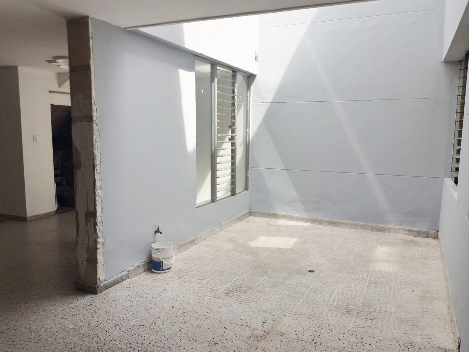 Local en venta en Laureles, Medellín, 300 m² · foto 19 de 20