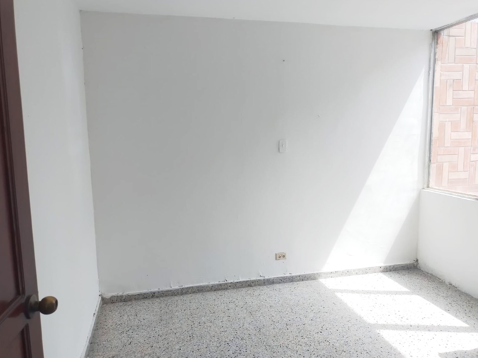 Local en venta en Laureles, Medellín, 300 m² · foto 3 de 20