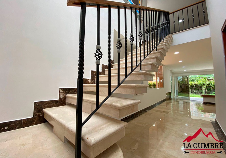 Casa de 4 alcobas en venta en Los Balsos, Medellín, 400 m² · foto 10 de 16