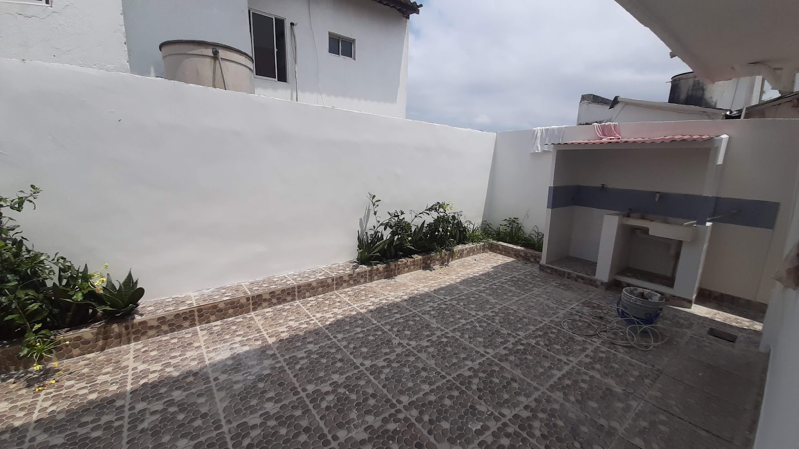 Casa de 4 alcobas en arriendo en Los Nogales, Barranquilla, 200 m² · foto 3 de 11