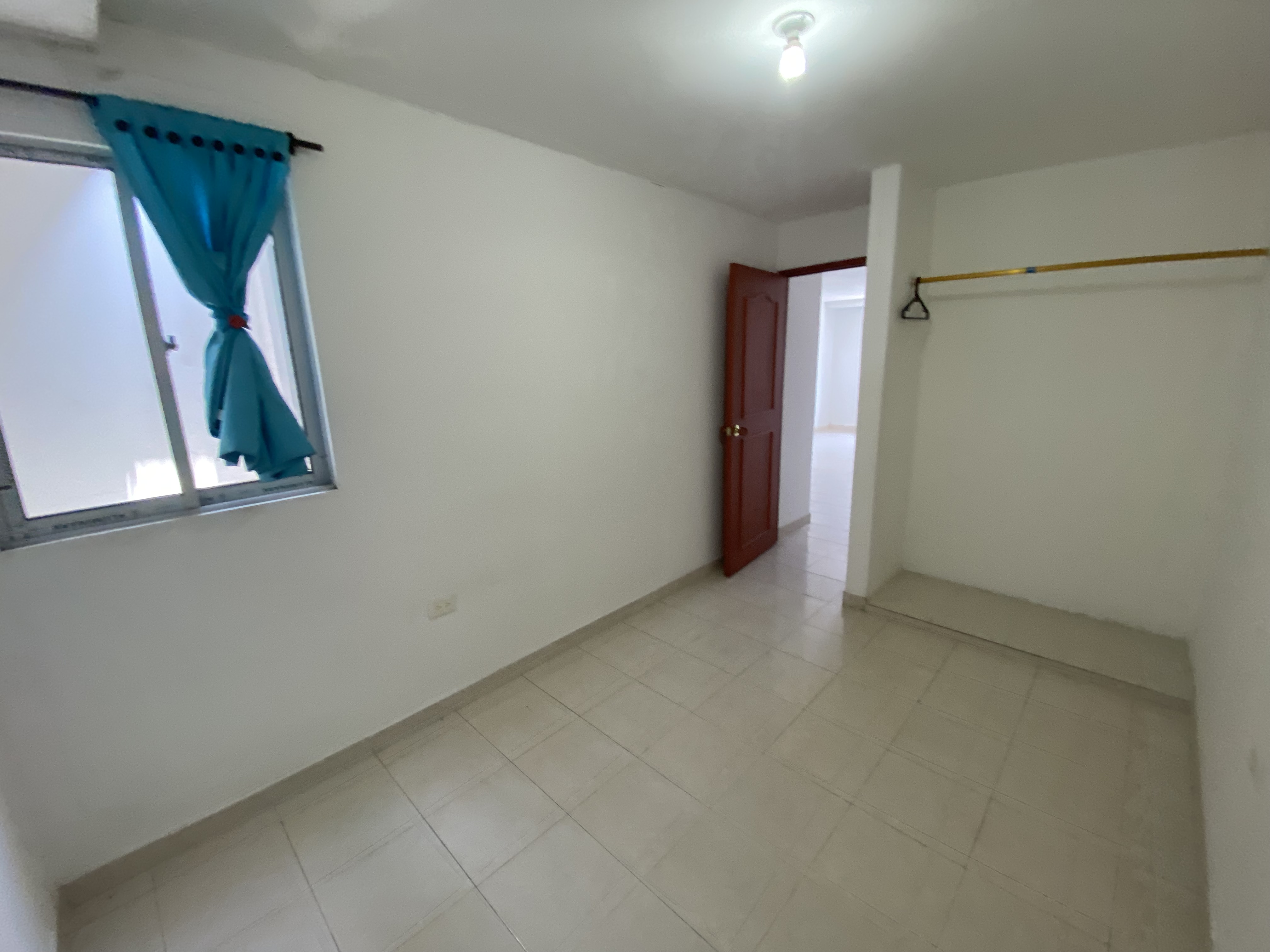Casa de 8 alcobas en venta en Bochica Et Ii, Villavicencio, 206 m² · foto 18 de 24