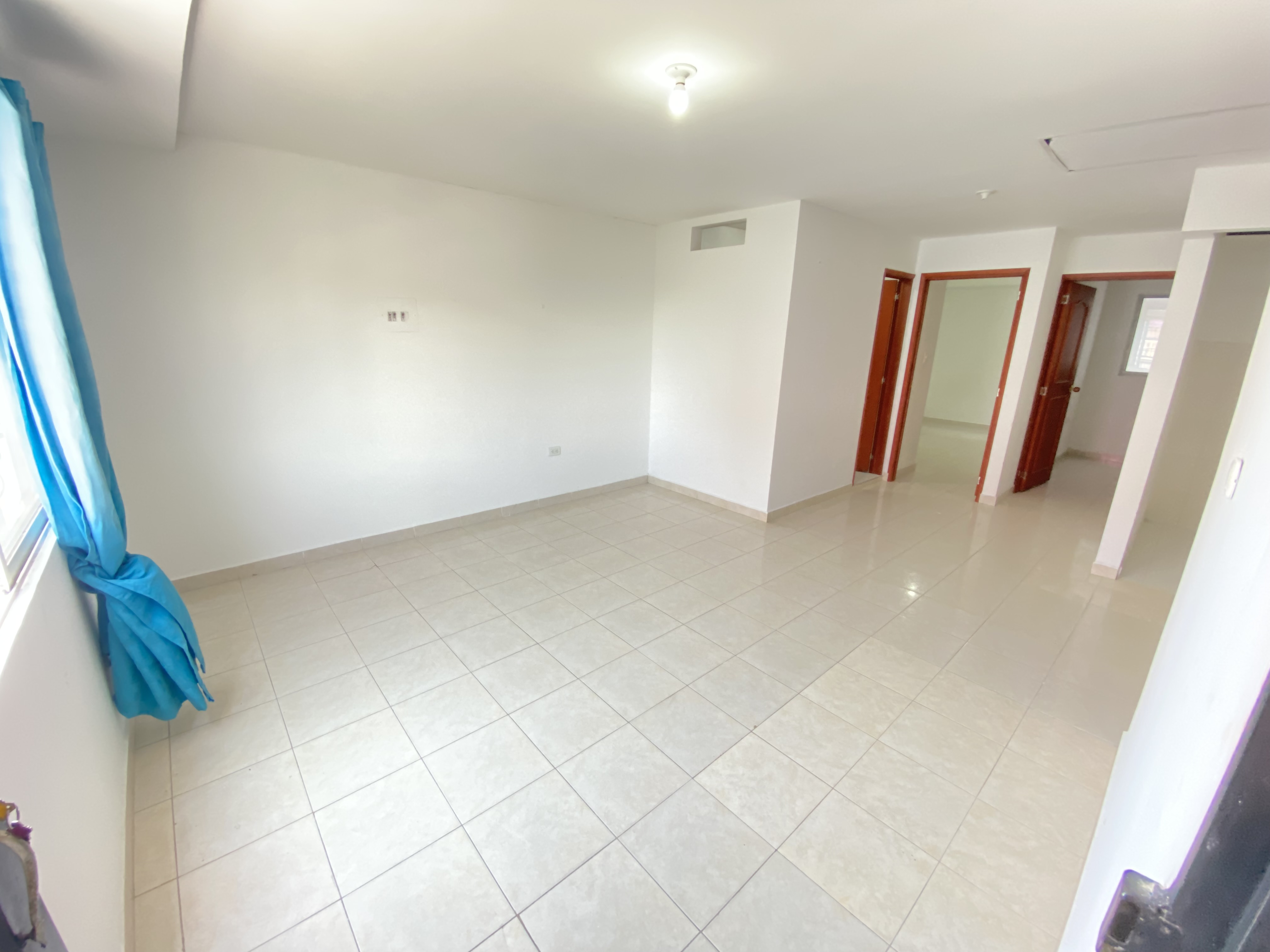 Casa de 8 alcobas en venta en Bochica Et Ii, Villavicencio, 206 m² · foto 6 de 24
