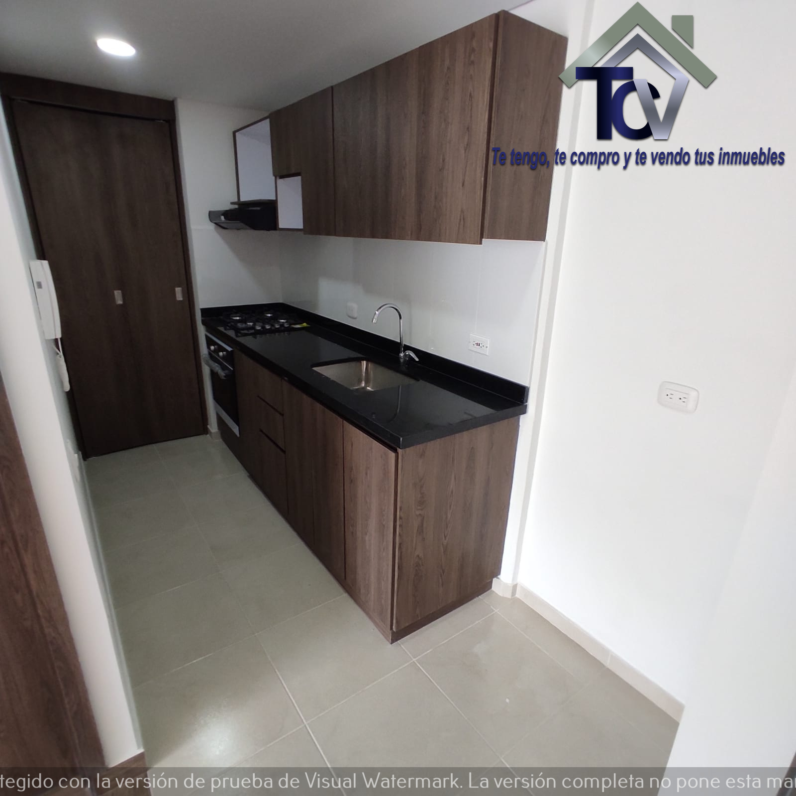 Apartamento en venta en Centro Comercial Niza, Bogotá · foto 3 de 24
