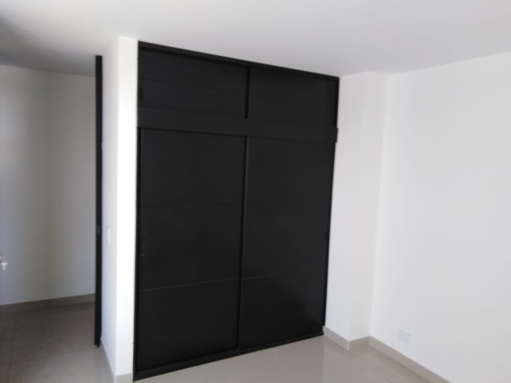 Apartamento en venta en Claret, Bogotá · foto 8 de 9