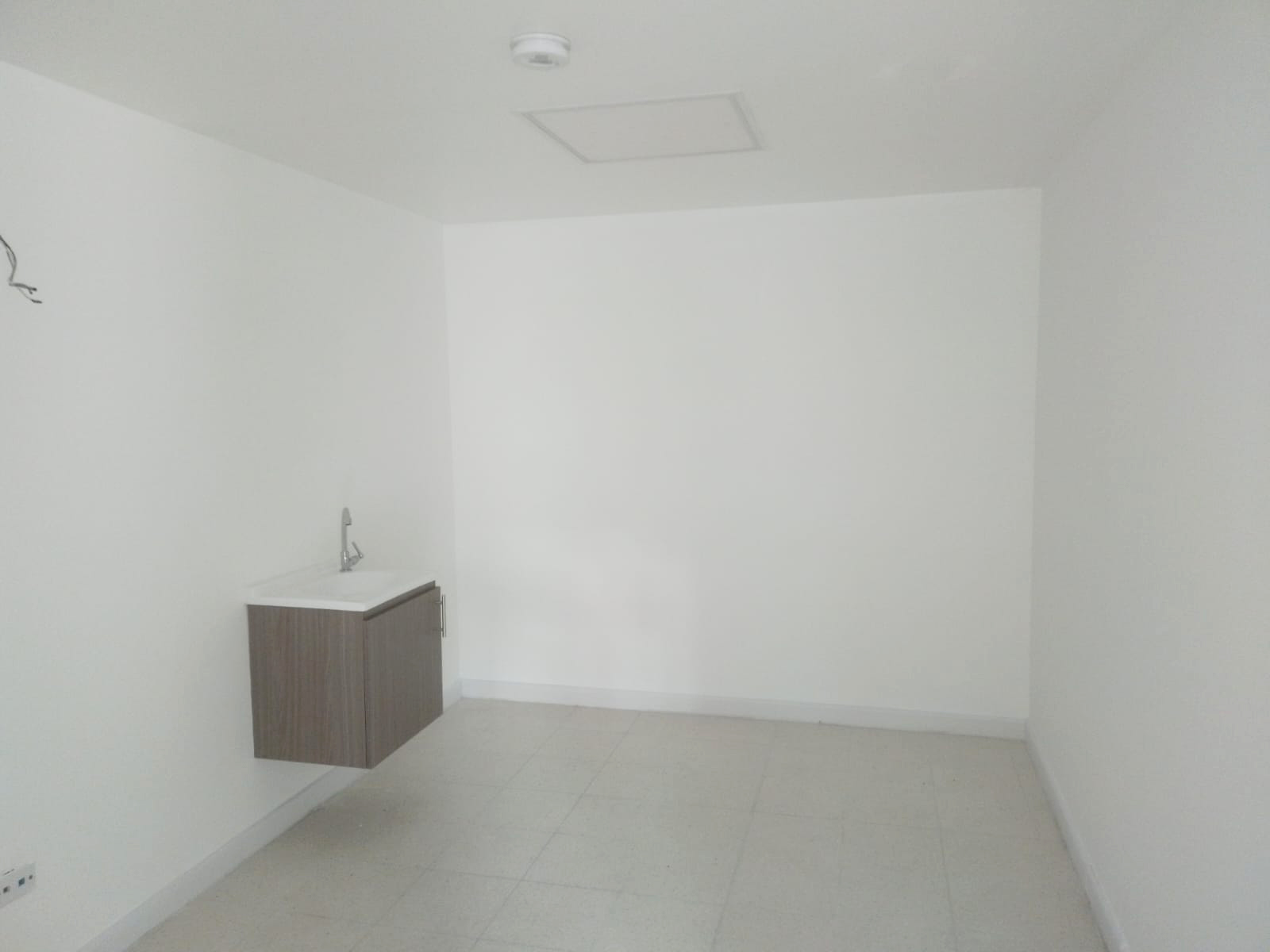 Consultorio en arriendo en San Diego, Medellín, 222 m² · foto 11 de 16