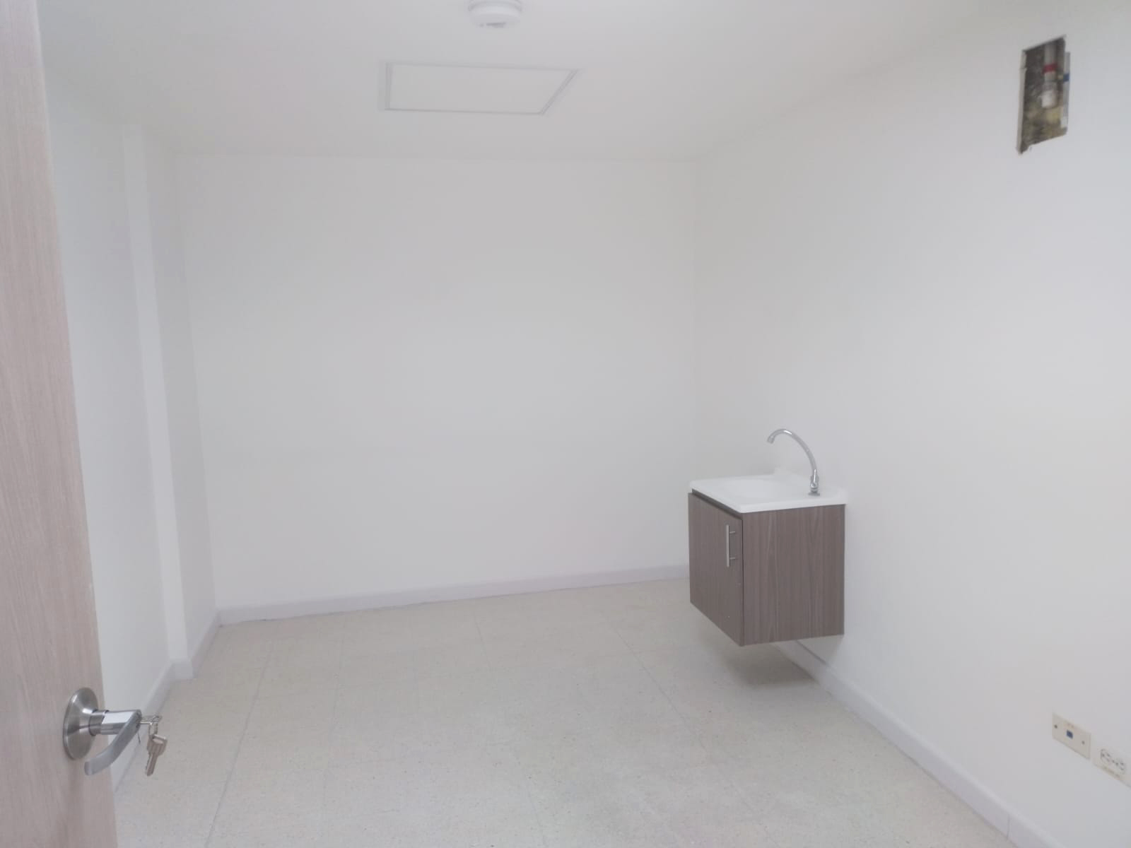 Consultorio en arriendo en San Diego, Medellín, 222 m² · foto 9 de 16