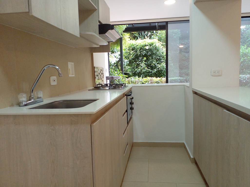 Apartamento de 2 alcobas en arriendo en El Retiro, 79 m² · foto 3 de 19
