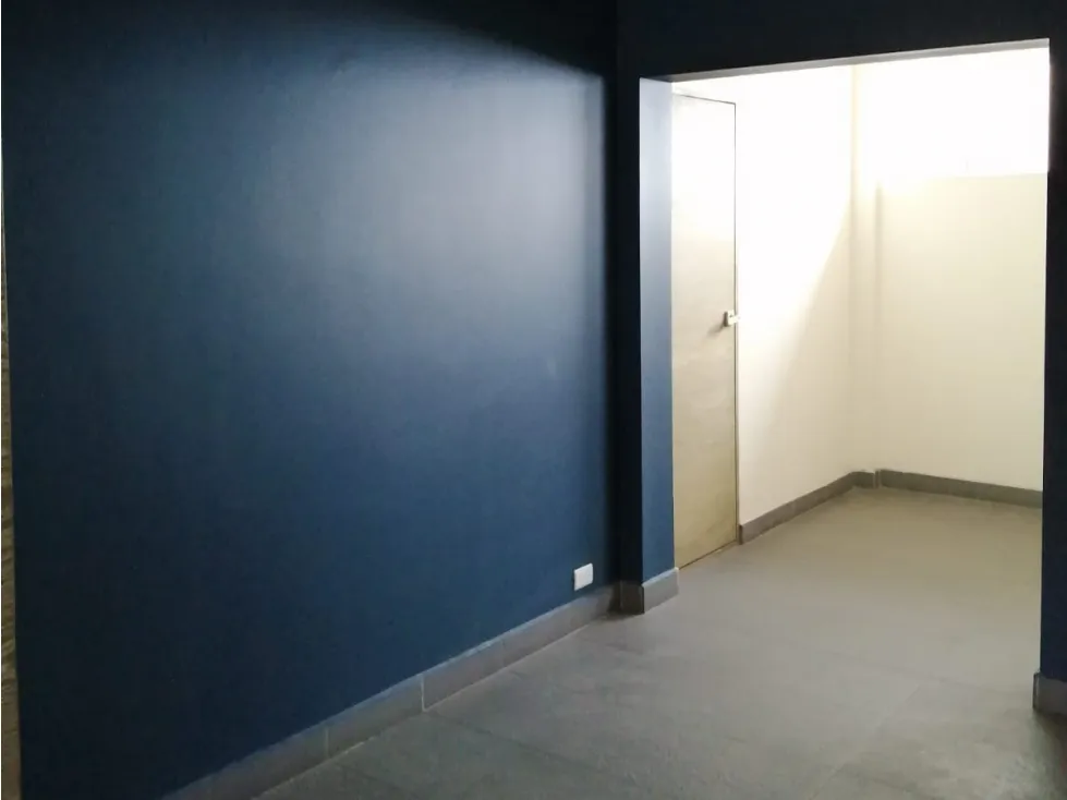 Apartamento de 7 alcobas en venta en San Lucas, Medellín, 770 m² · foto 20 de 24