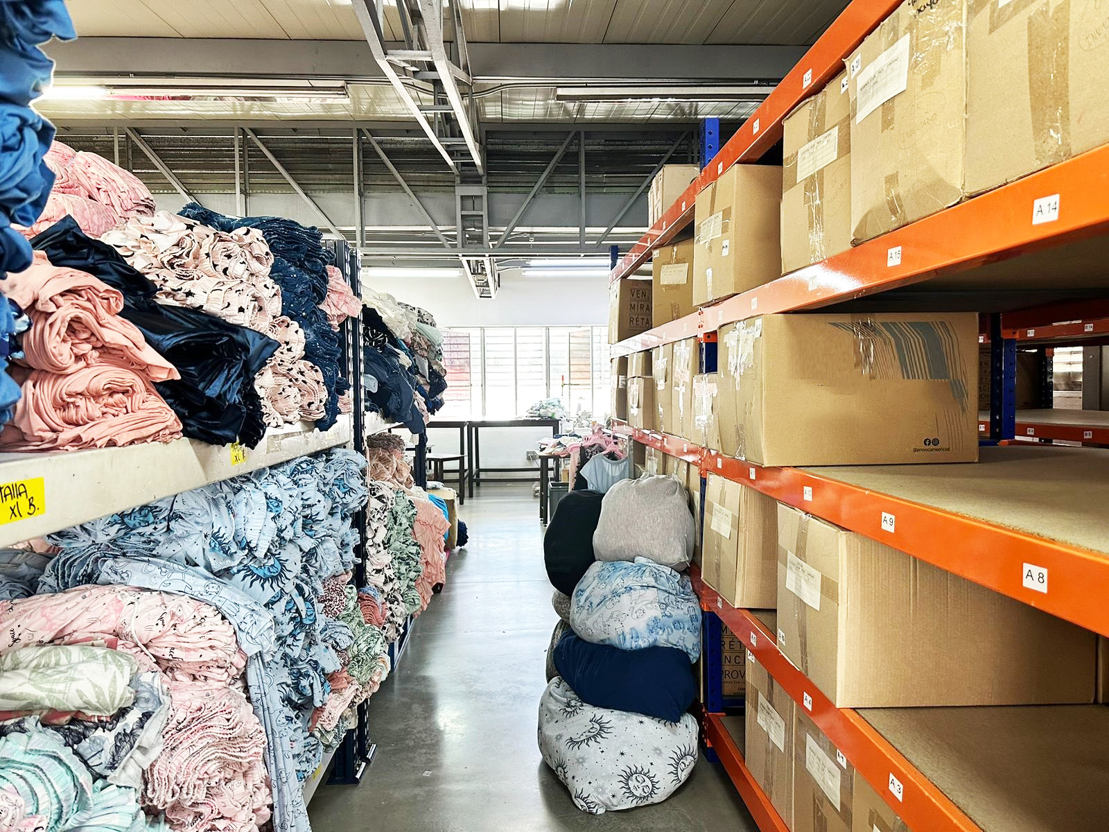 Bodega en venta en El Carmelo Ii, Sabaneta, 1013 m² · foto 13 de 16