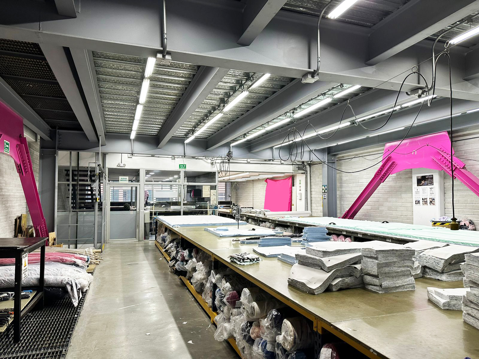 Bodega en venta en El Carmelo Ii, Sabaneta, 1013 m² · foto 6 de 16