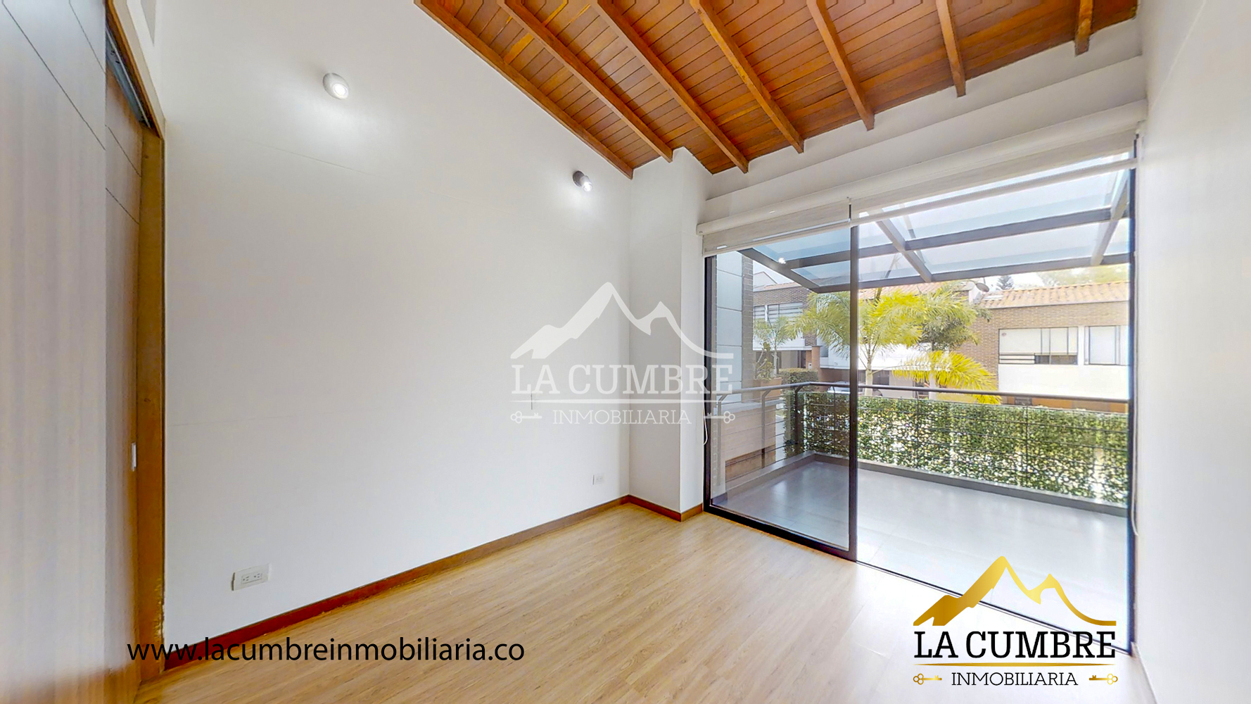 Casa de 3 alcobas en arriendo en San Lucas, Medellín, 210 m² · foto 13 de 19