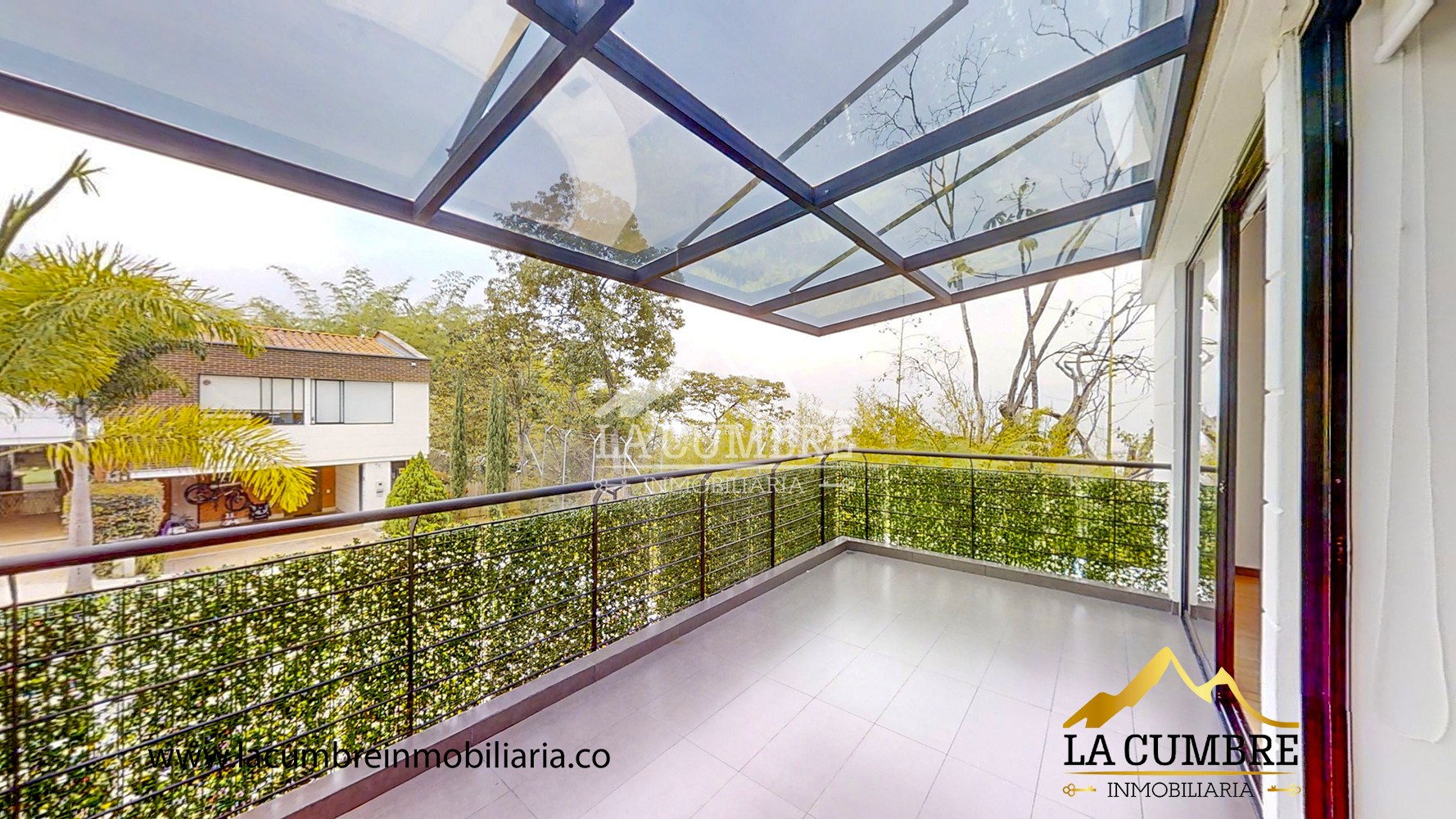 Casa de 3 alcobas en arriendo en San Lucas, Medellín, 210 m² · foto 19 de 19