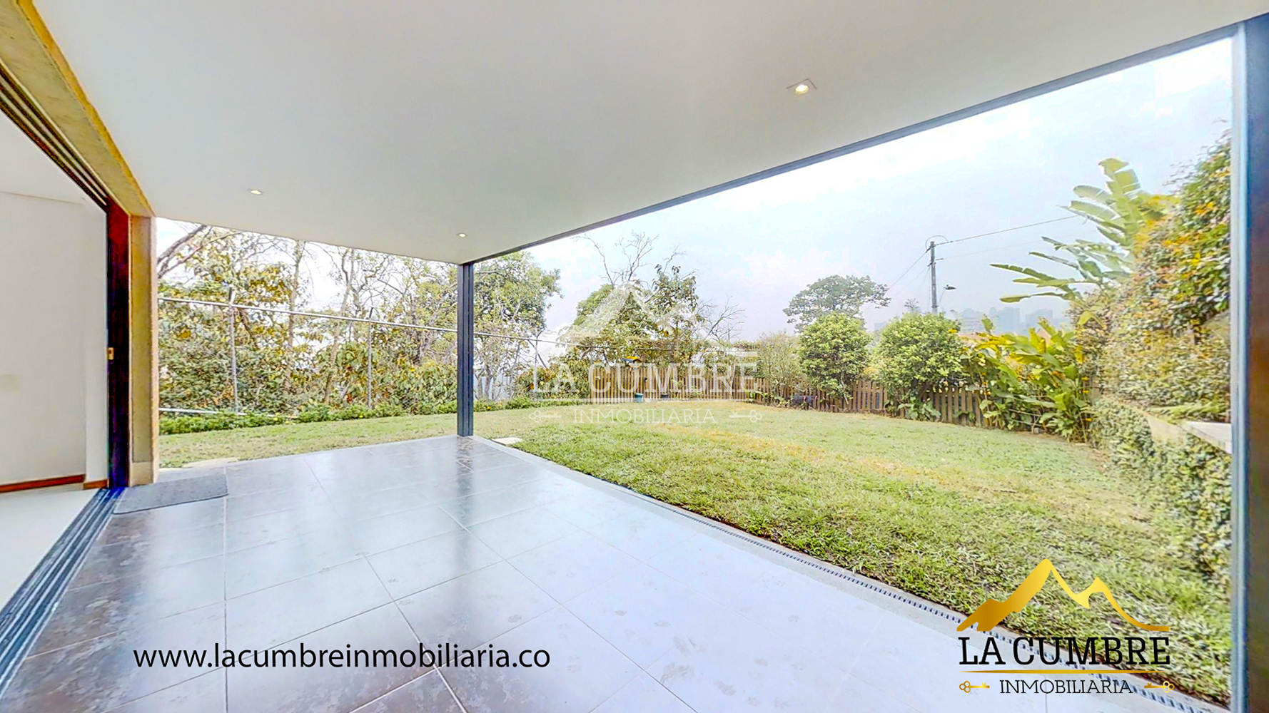 Casa de 3 alcobas en arriendo en San Lucas, Medellín, 210 m² · foto 9 de 19