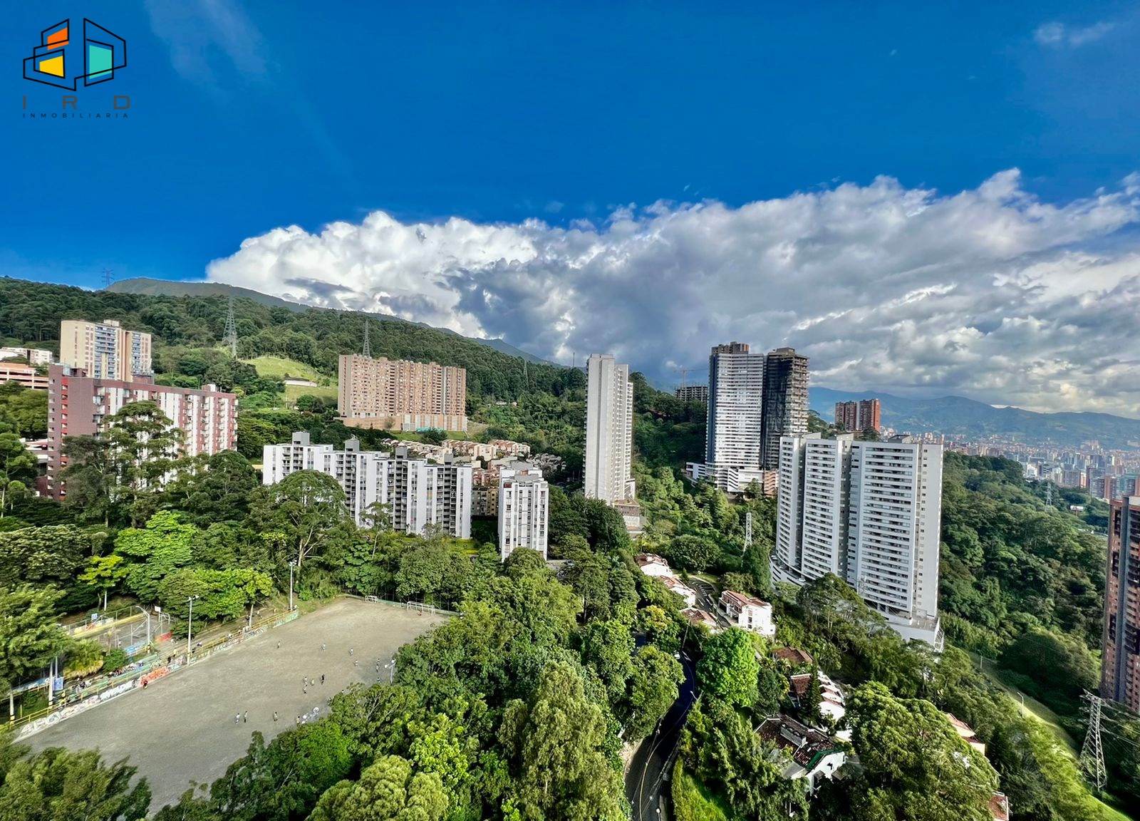 Apartamento de 2 alcobas en arriendo en Loma Del Indio, Medellín, 70 m² · foto 11 de 19
