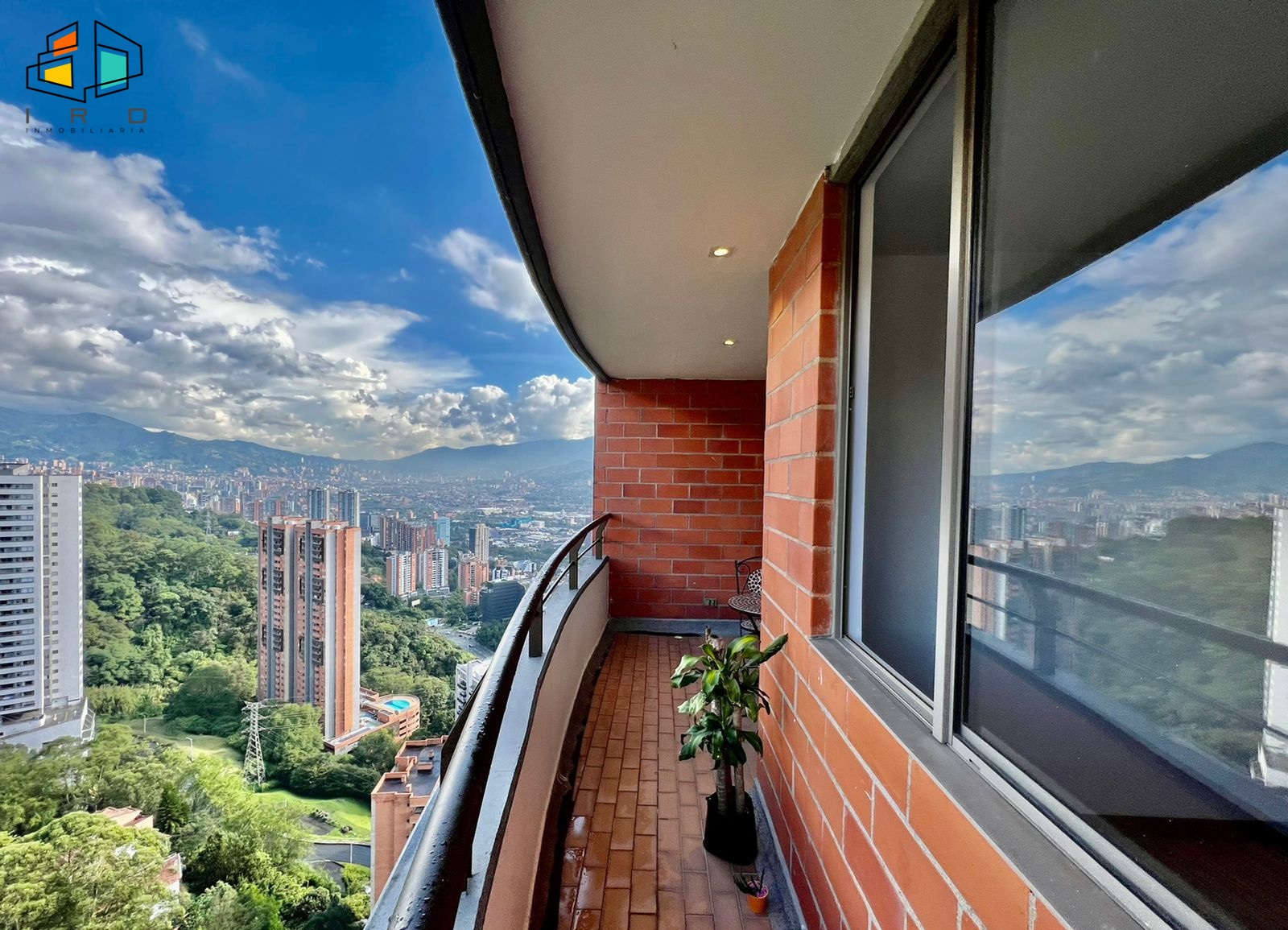 Apartamento de 2 alcobas en arriendo en Loma Del Indio, Medellín, 70 m² · foto 14 de 19