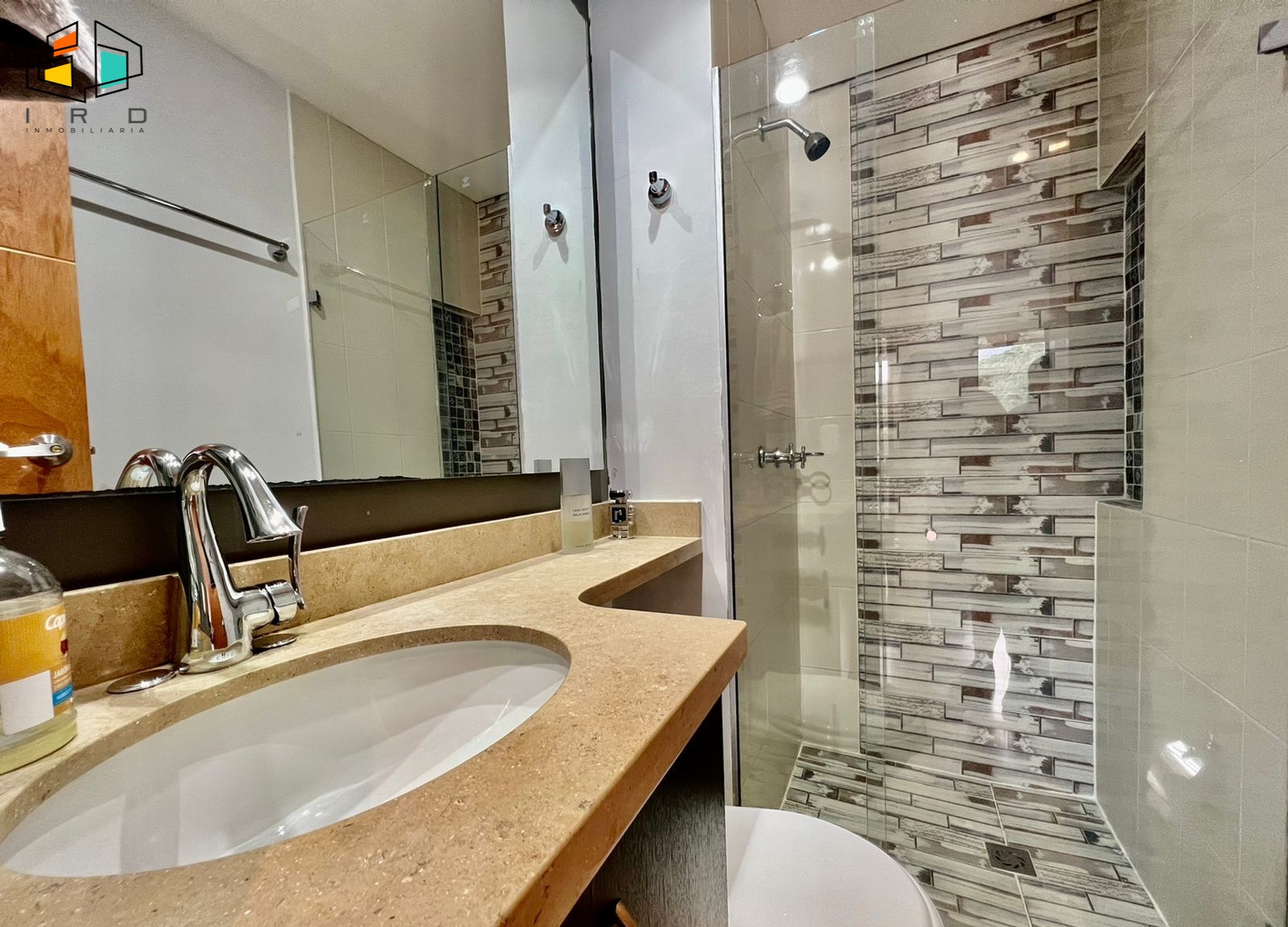 Apartamento de 2 alcobas en arriendo en Loma Del Indio, Medellín, 70 m² · foto 16 de 19