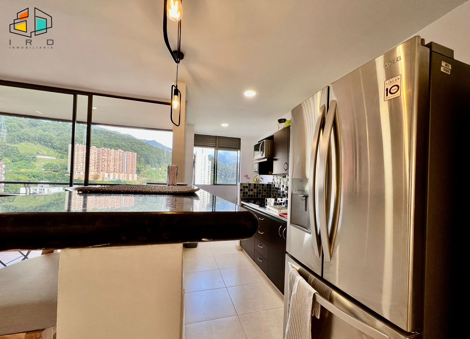 Apartamento de 2 alcobas en arriendo en Loma Del Indio, Medellín, 70 m² · foto 8 de 19