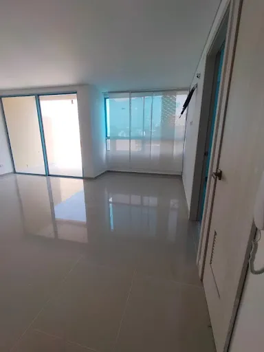 Apartamento en venta en Ciudad Jardin, Barranquilla · foto 3 de 12