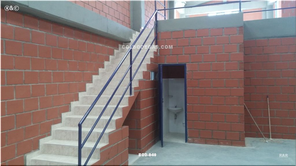 Bodega en venta en La Badea, Dosquebradas, 425 m² · foto 3 de 9