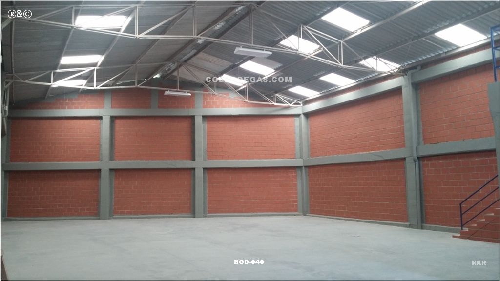 Bodega en venta en La Badea, Dosquebradas, 425 m² · foto 6 de 9