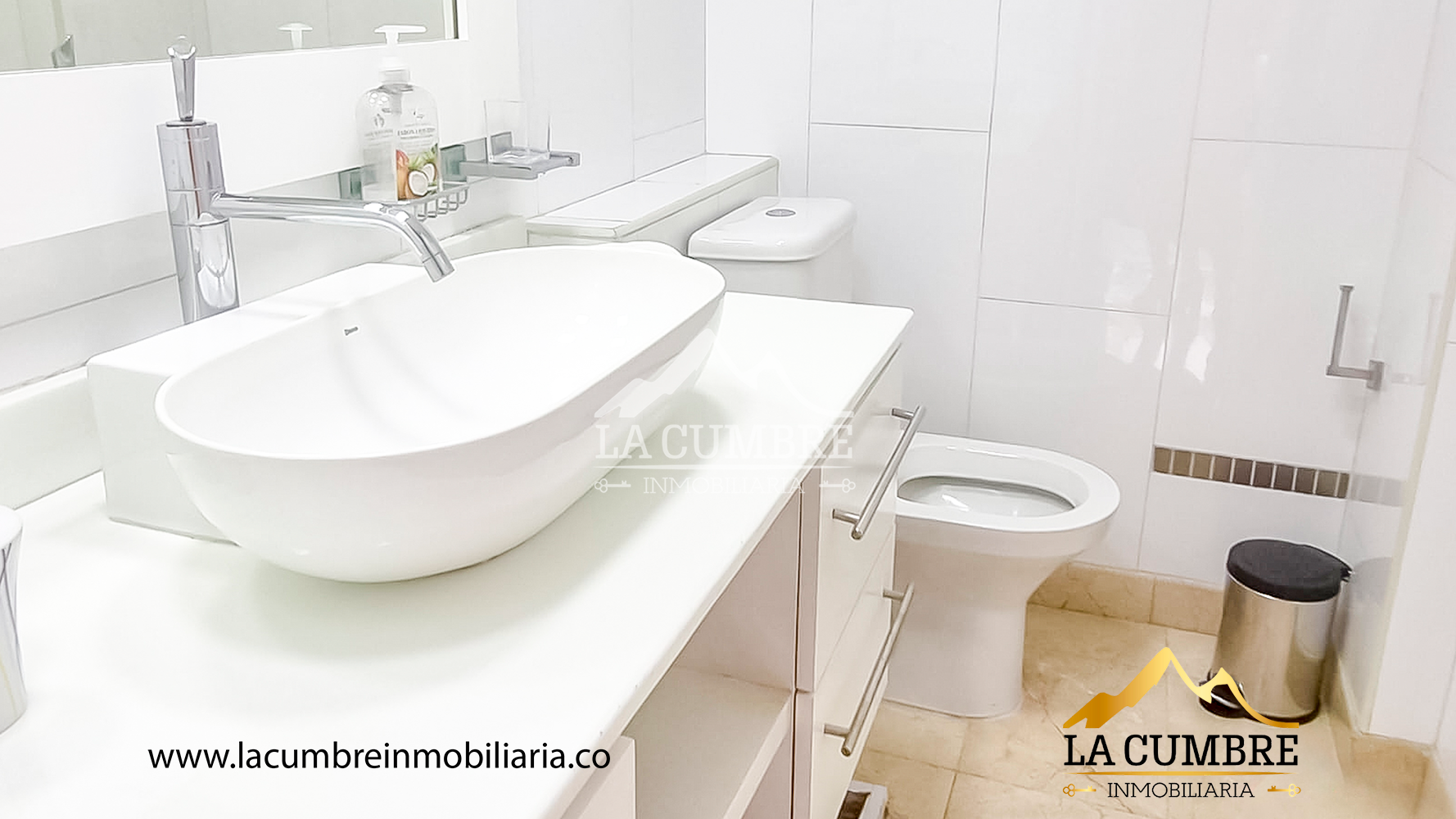 Apartamento de 4 alcobas en arriendo en Los Balsos, Medellín, 300 m² · foto 12 de 14