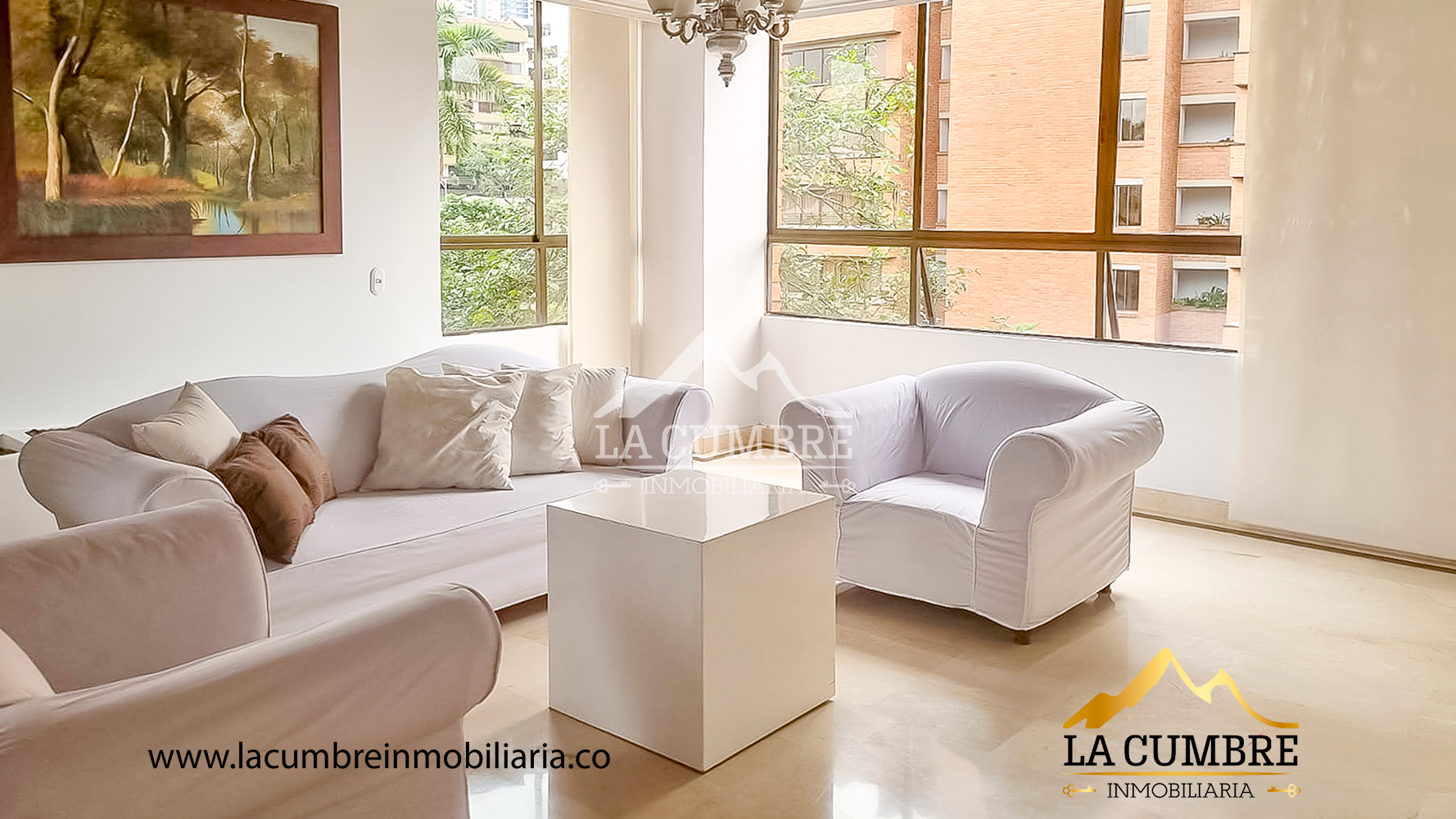 Apartamento de 4 alcobas en arriendo en Los Balsos, Medellín, 300 m² · foto 3 de 14
