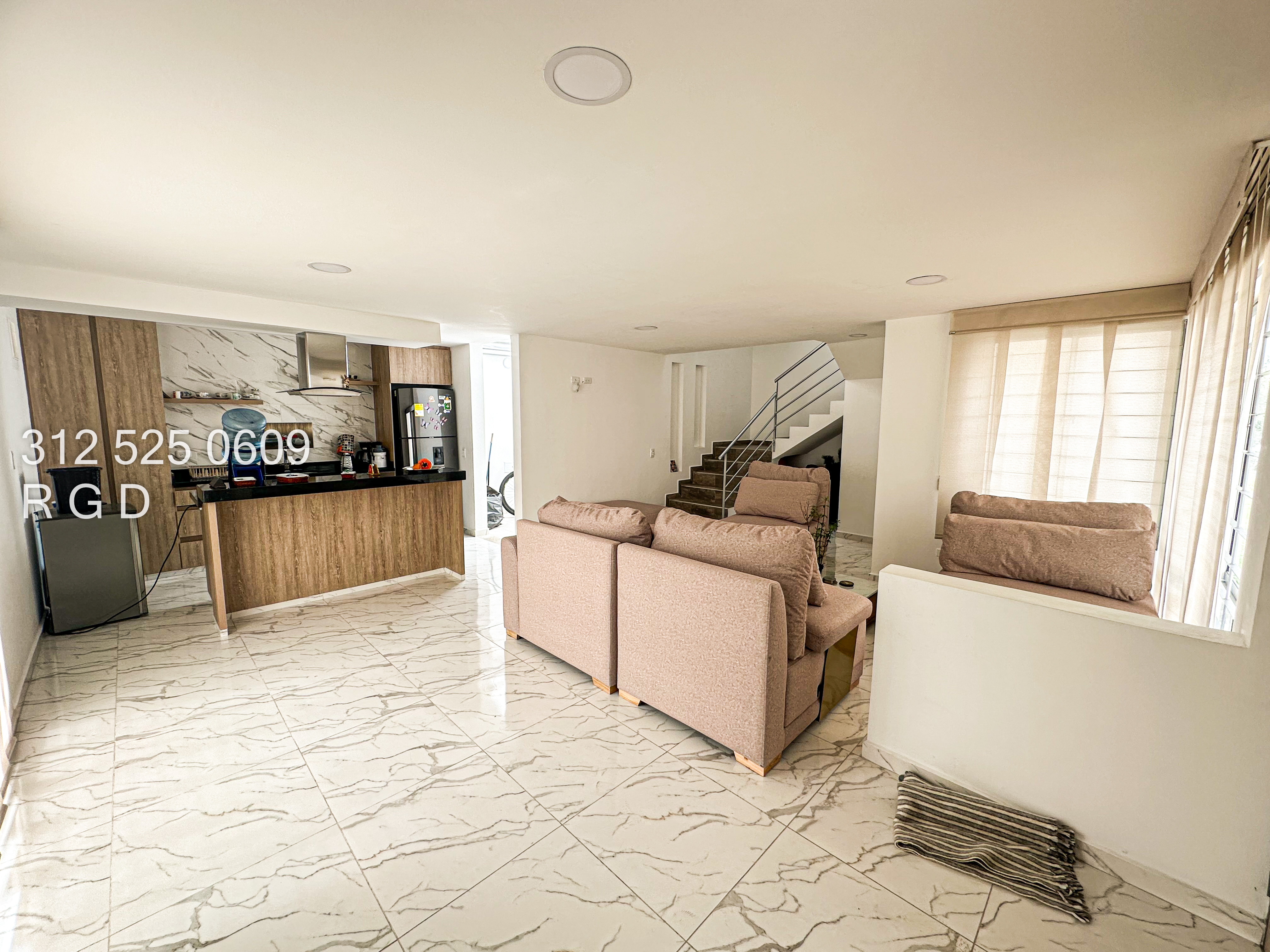 Casa de 4 alcobas en venta en Sector Centro, Tocancipá, 150 m² · foto 2 de 24