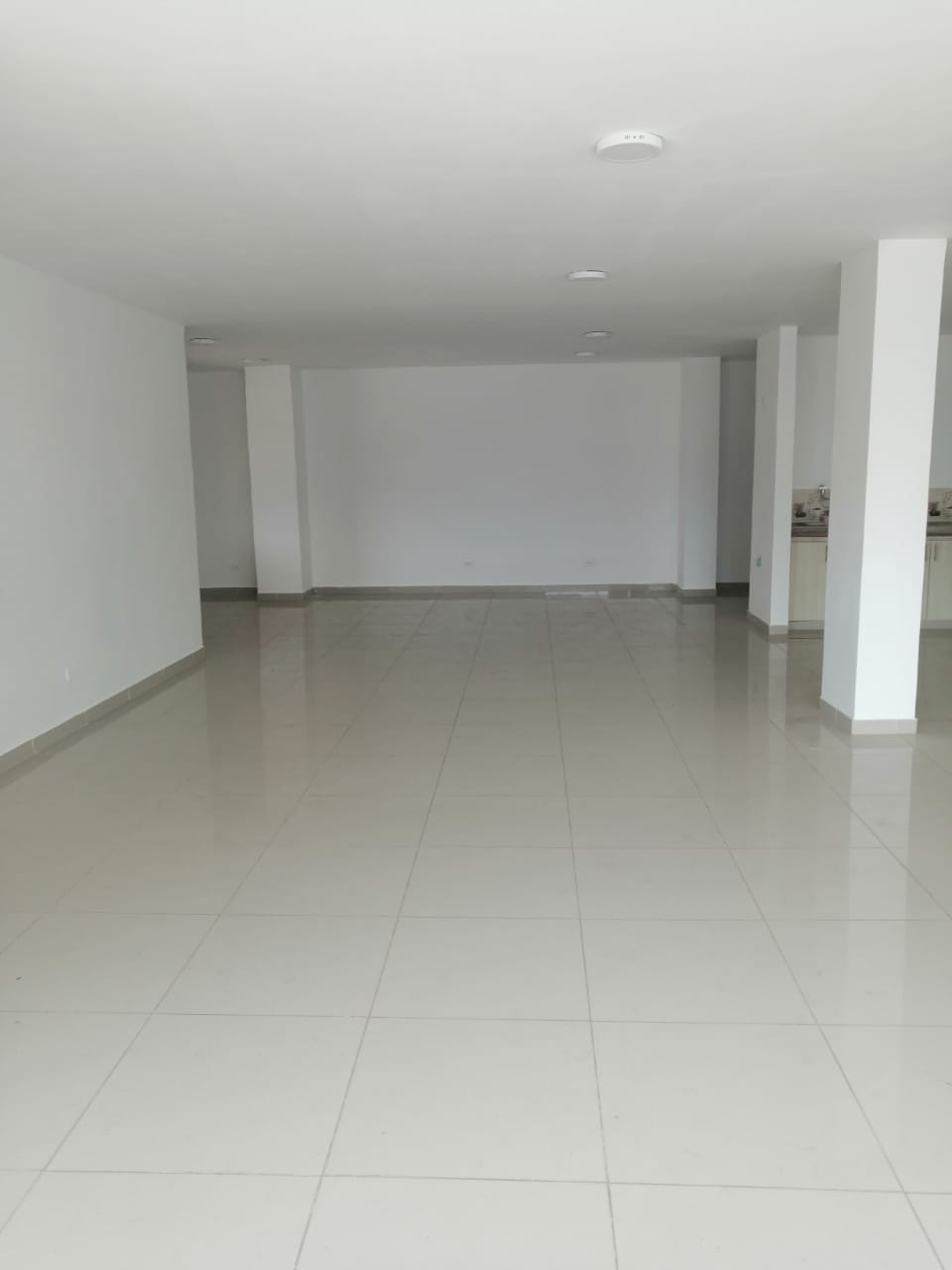 Local en arriendo en El Porvenir, Barranquilla, 100 m² · foto 2 de 9