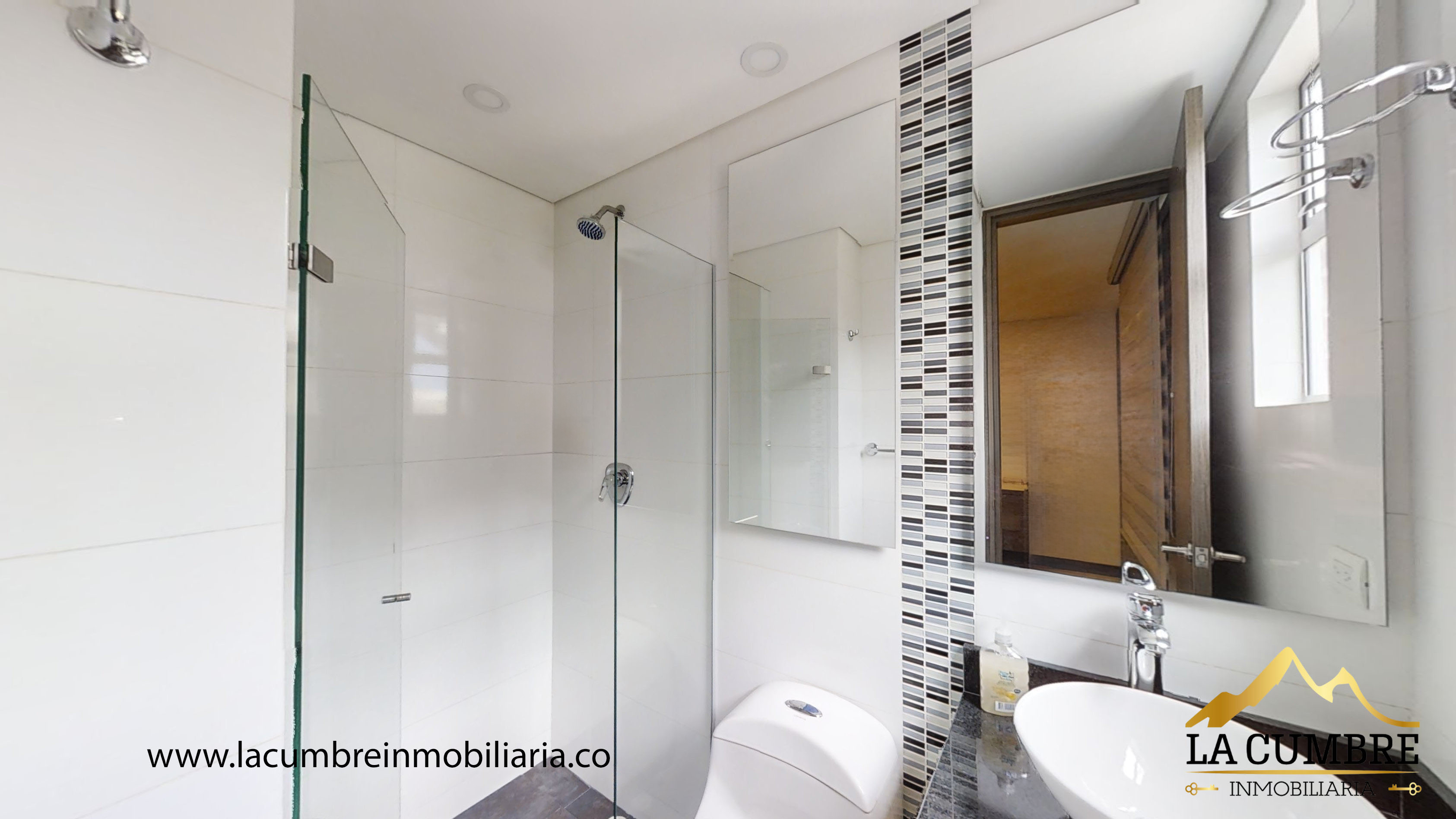 Apartamento en arriendo en Los Parra, Medellín · foto 10 de 14