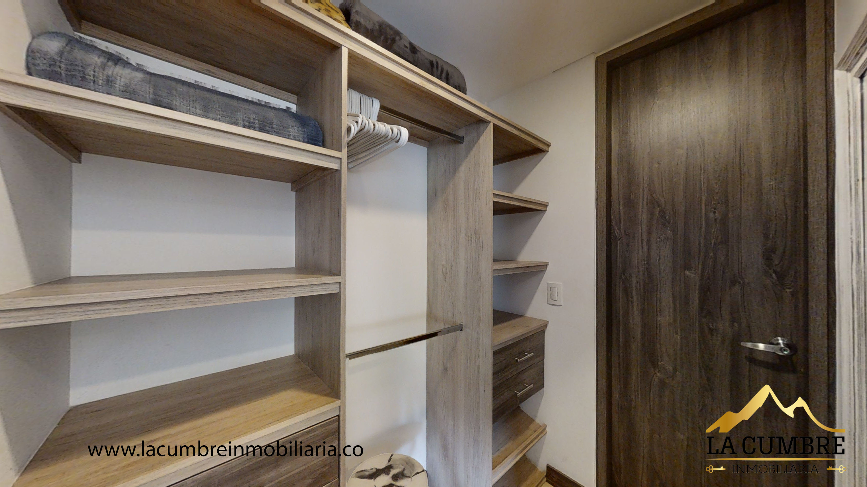 Apartamento en arriendo en Los Parra, Medellín · foto 14 de 14
