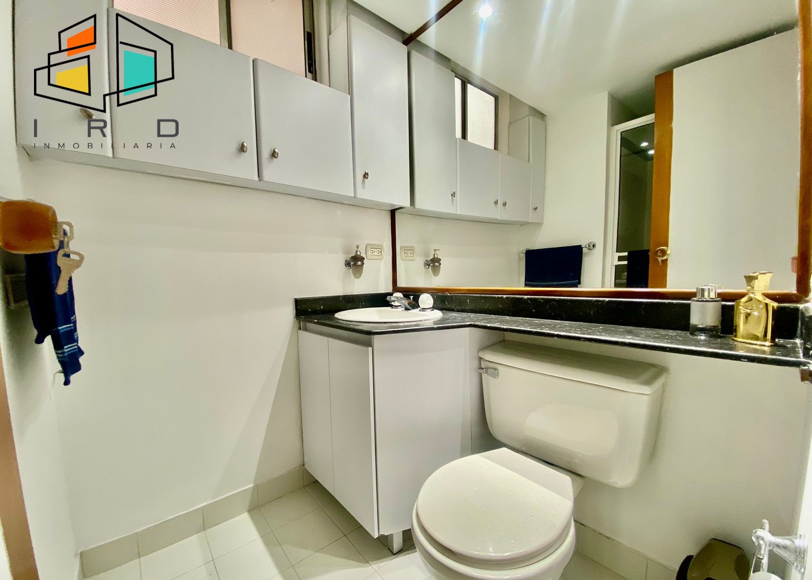 Apartamento de 2 alcobas en arriendo en El Tesoro, Medellín, 63 m² · foto 16 de 18