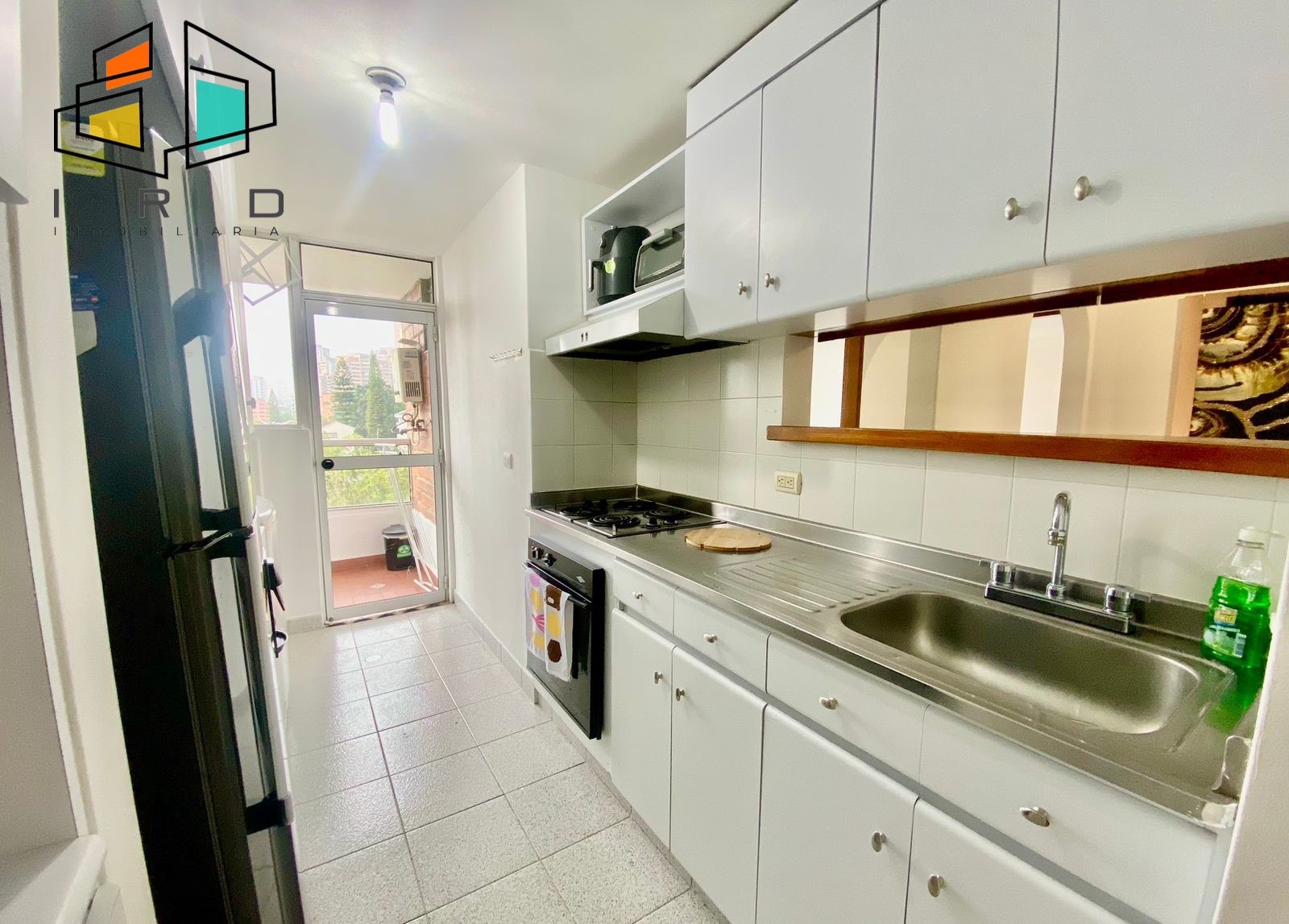 Apartamento de 2 alcobas en arriendo en El Tesoro, Medellín, 63 m² · foto 6 de 18