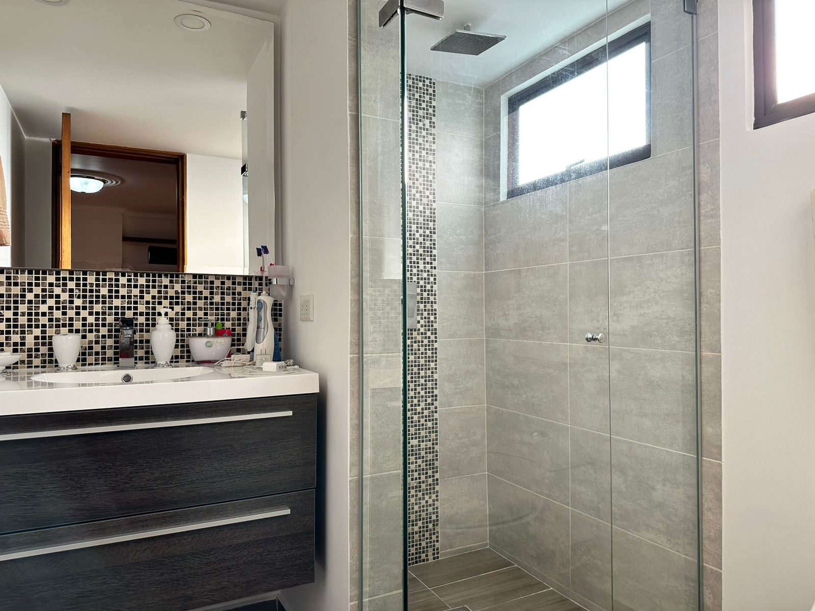 Apartamento de 3 alcobas en venta en Castropol, Medellín, 226 m² · foto 11 de 17