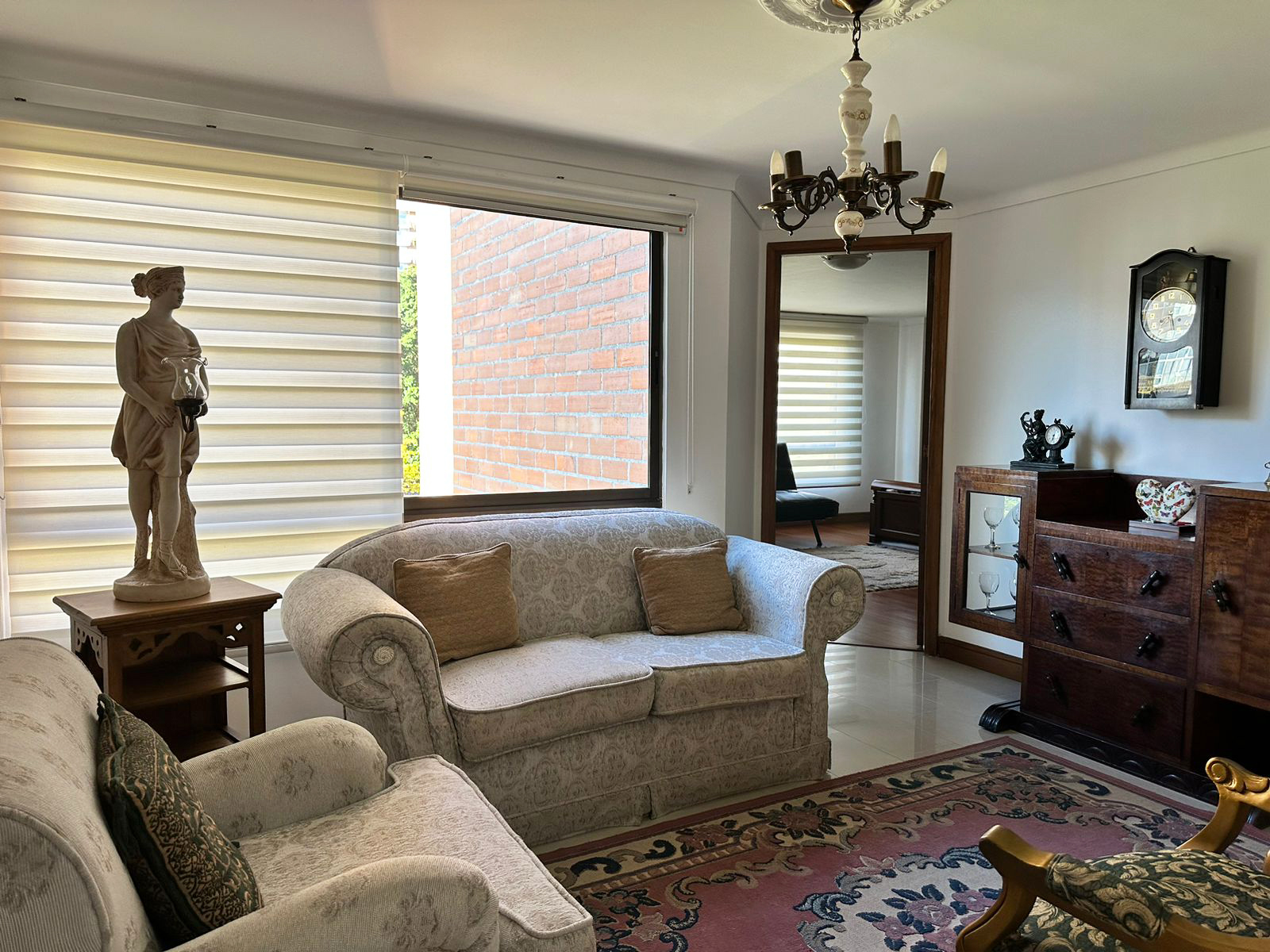 Apartamento de 3 alcobas en venta en Castropol, Medellín, 226 m² · foto 8 de 17