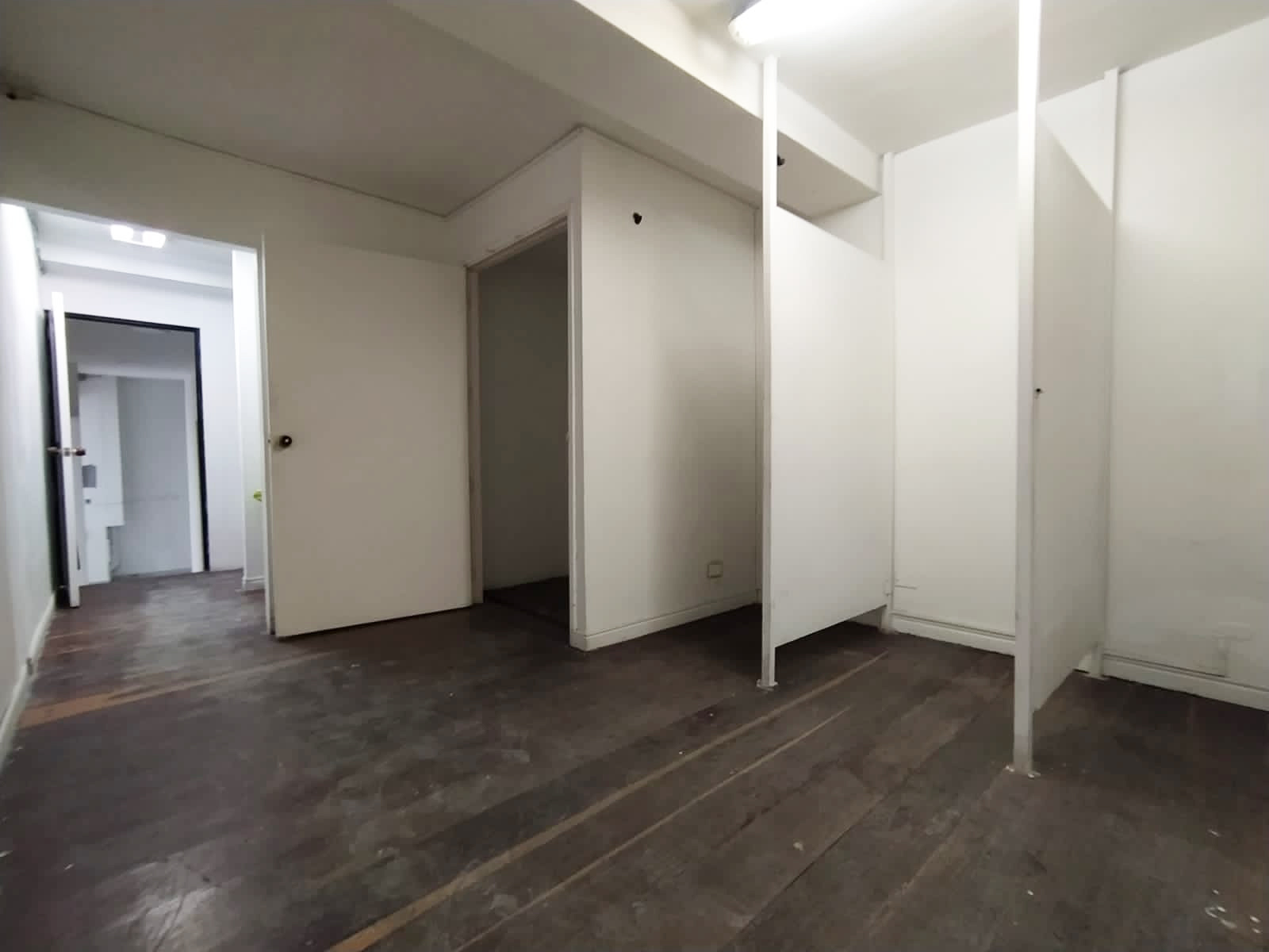 Bodega en arriendo en Manila, Medellín, 350 m² · foto 13 de 14