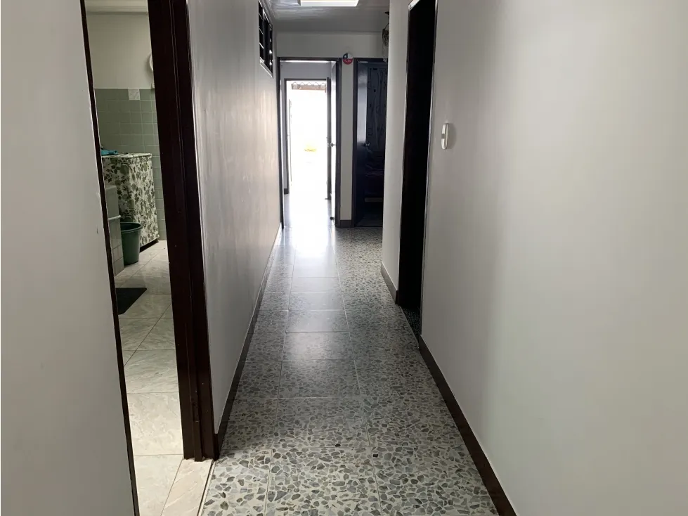 Casa de 4 alcobas en venta en Alamos, Armenia, 145 m² · foto 10 de 19