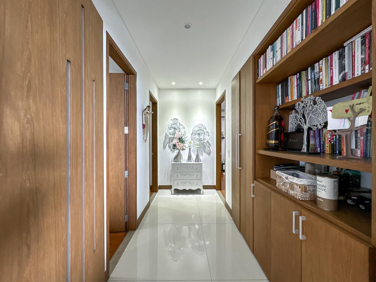 Apartamento de 3 alcobas en venta en Cabecera Del Llano, Bucaramanga, 214 m² · foto 13 de 24