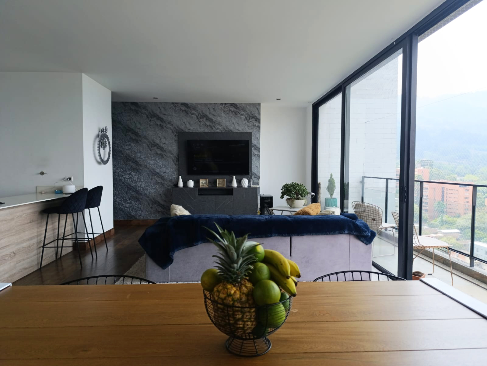 Apartamento en arriendo en San Lucas, Medellín · foto 3 de 18