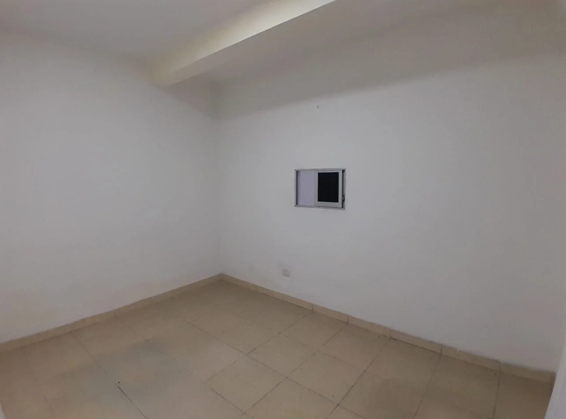 Bodega en venta en Zona Industrial La Rosa, Dosquebradas, 1696 m² · foto 6 de 10