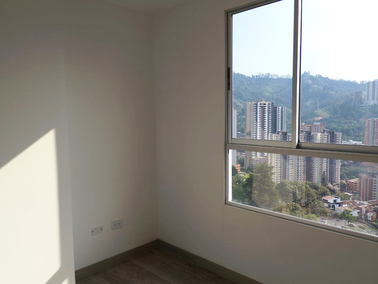 Apartamento de 3 alcobas en venta en Aves Maria, Sabaneta, 69 m² · foto 13 de 17