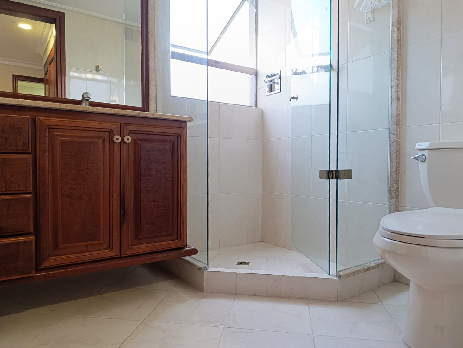 Apartamento de 4 alcobas en venta en Los Balsos, Medellín, 295 m² · foto 18 de 20