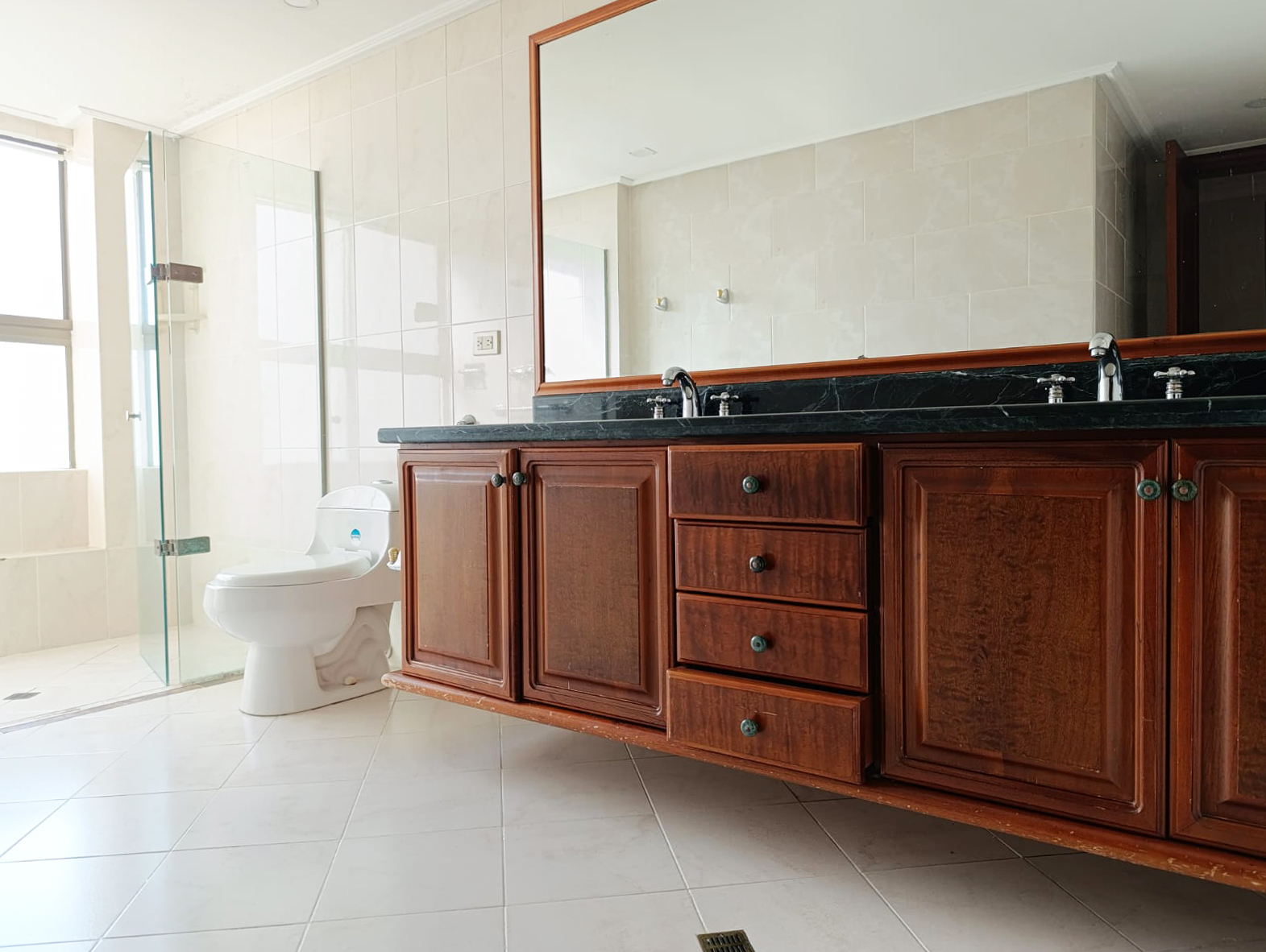Apartamento de 4 alcobas en venta en Los Balsos, Medellín, 295 m² · foto 19 de 20