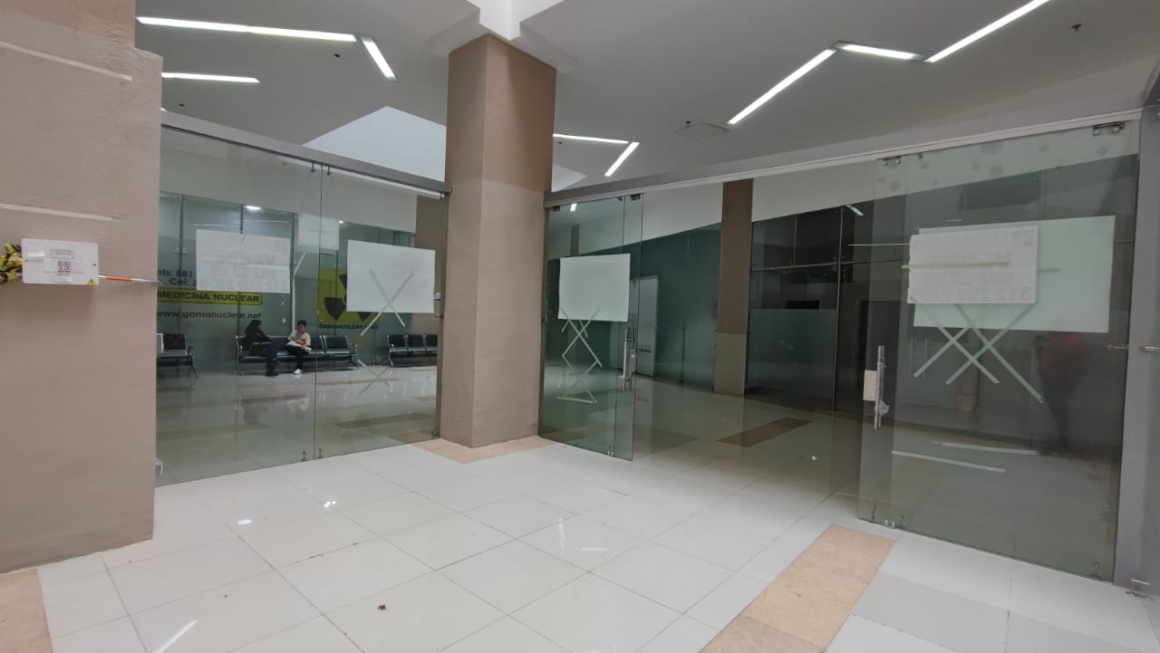 Local en venta en Avenida Santander, Manizales, 24 m² · foto 2 de 6