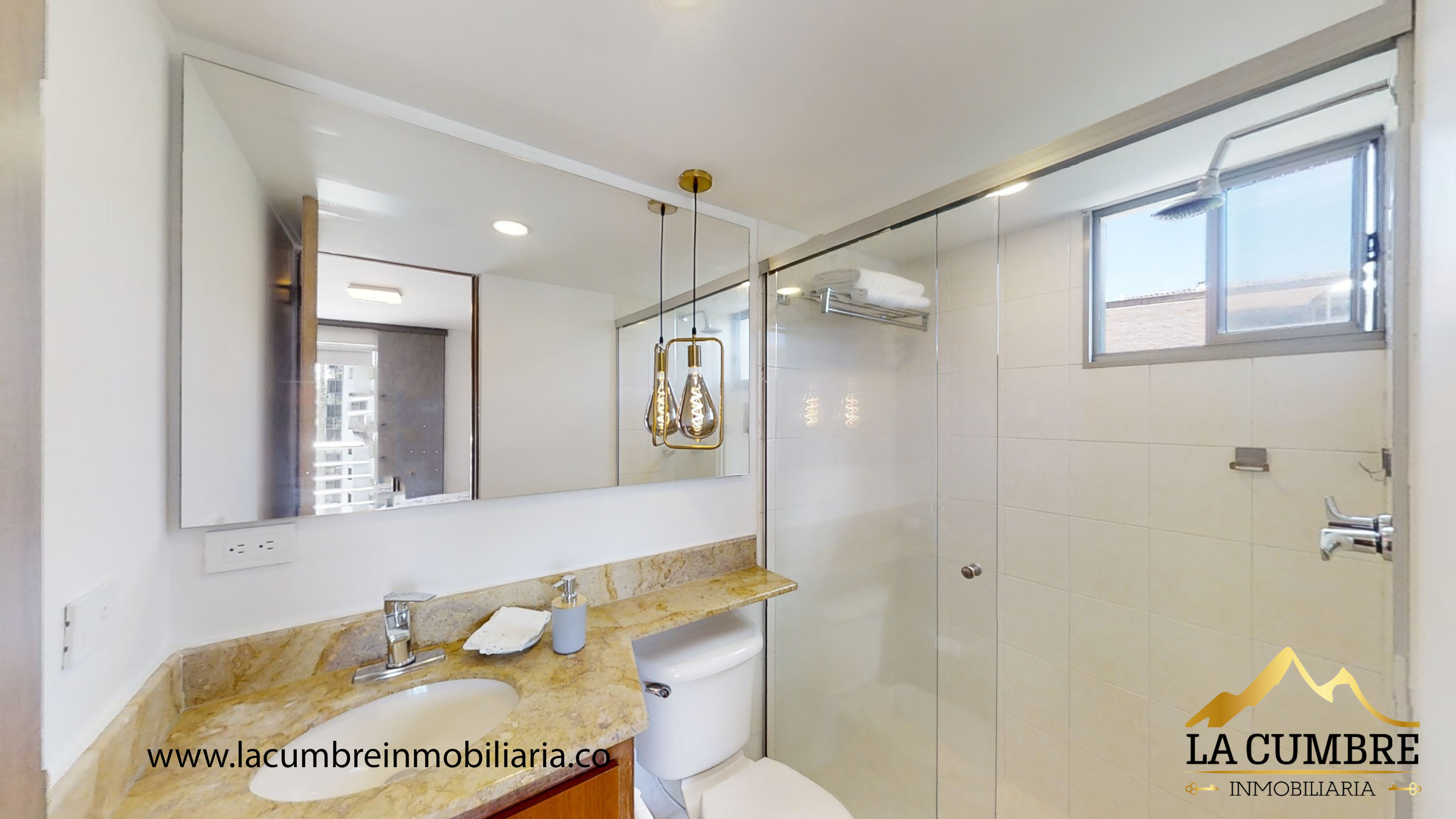 Apartamento de 3 alcobas en arriendo en Los Balsos, Medellín, 100 m² · foto 10 de 12