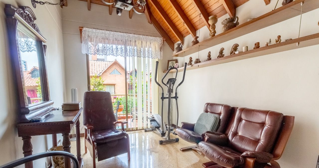 Casa de 3 alcobas en venta en Pueblo Viejo, La Estrella, 202 m² · foto 15 de 21