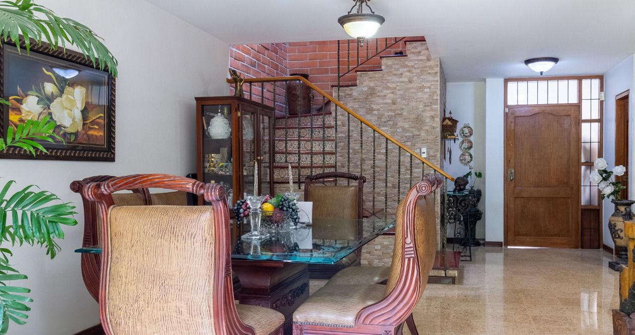 Casa de 3 alcobas en venta en Pueblo Viejo, La Estrella, 202 m² · foto 17 de 21