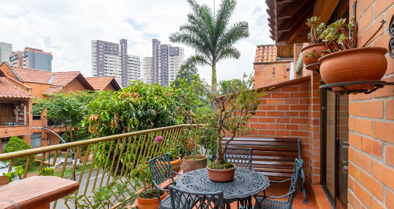 Casa de 3 alcobas en venta en Pueblo Viejo, La Estrella, 202 m² · foto 19 de 21
