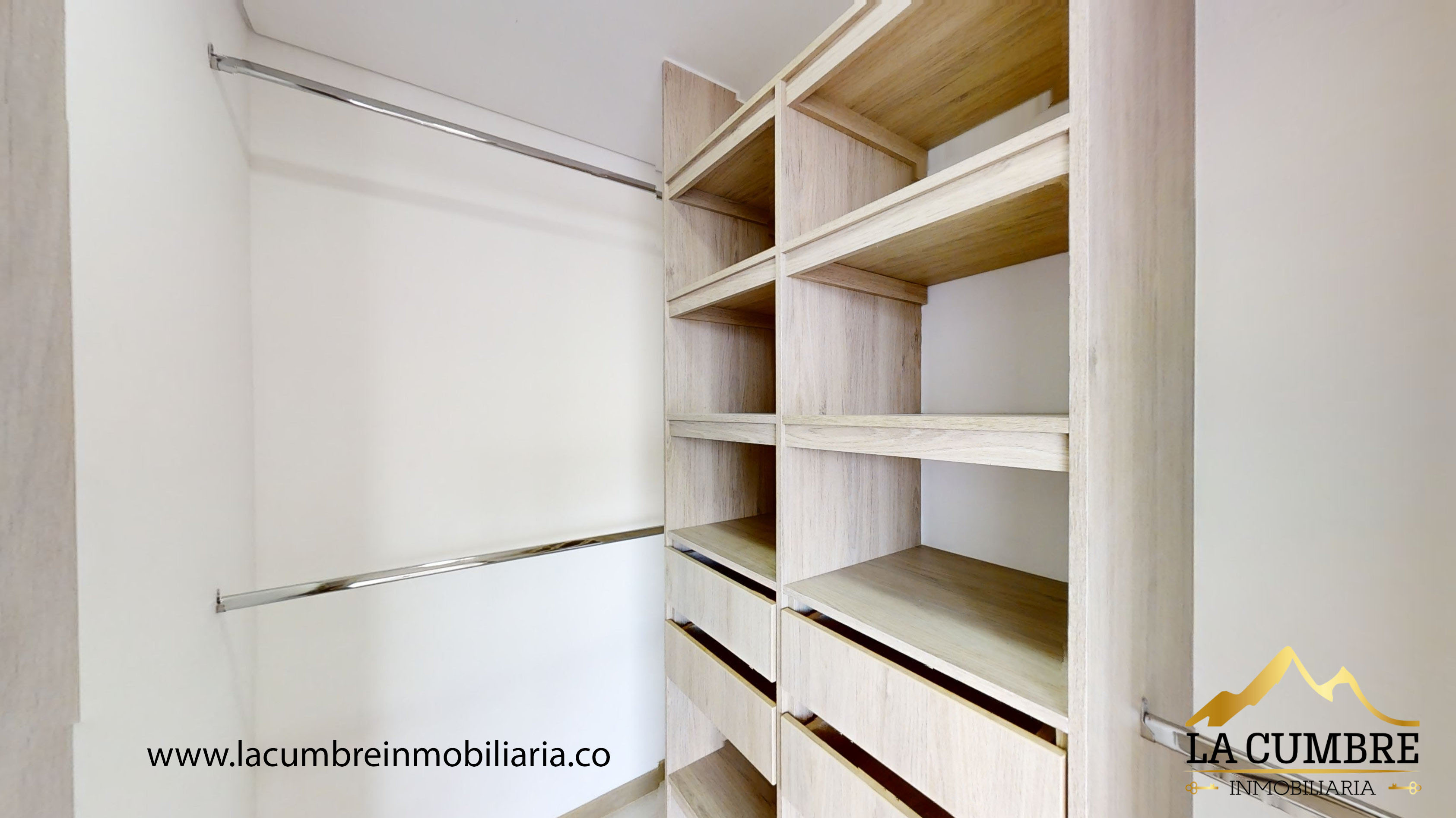 Apartamento en venta en El Poblado, Medellín · foto 10 de 10